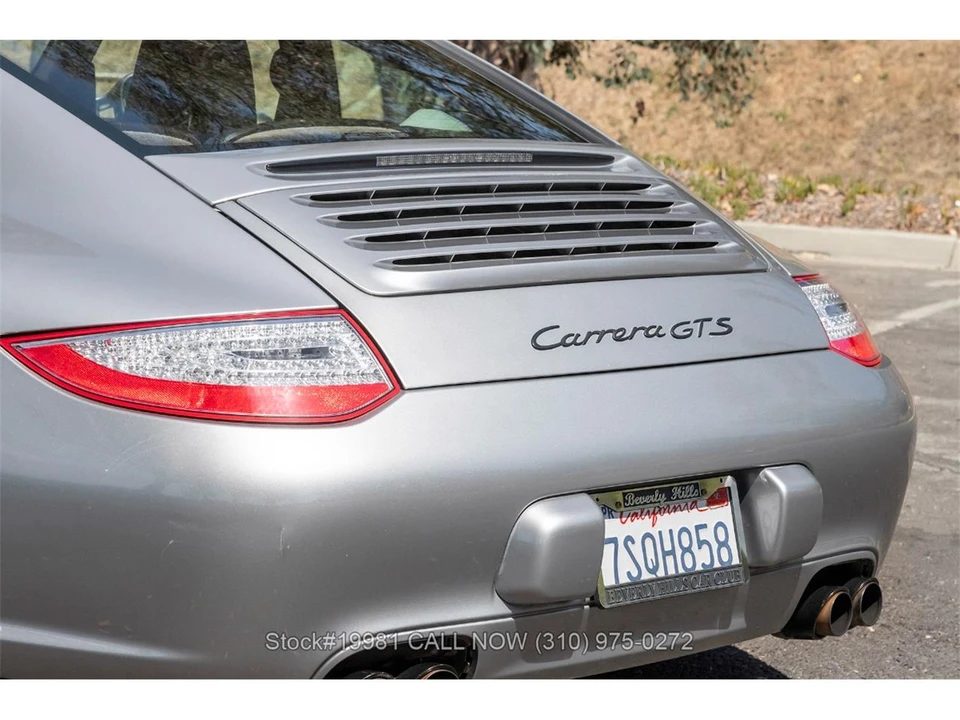 2011 Porsche 997 Carrera - Image 13 of 31