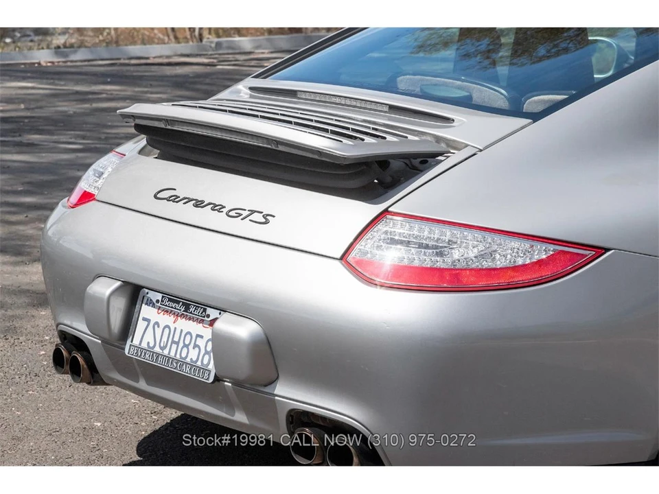 2011 Porsche 997 Carrera - Image 8 of 31