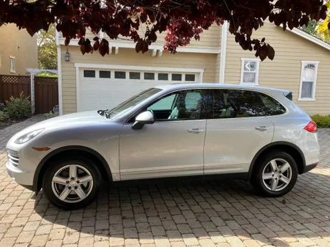 2011 Porsche Cayenne