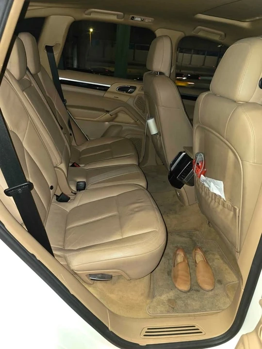 2011 Porsche 958 Cayenne - Image 8 of 10