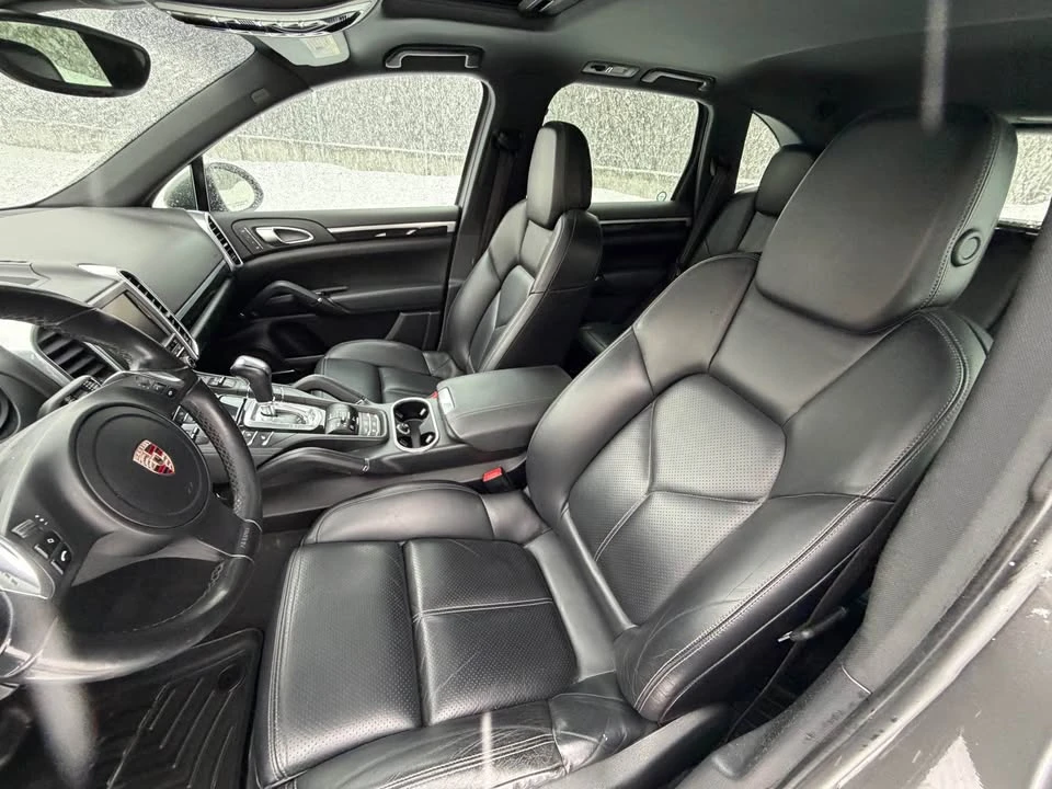 2011 Porsche 958 Cayenne - Image 11 of 20