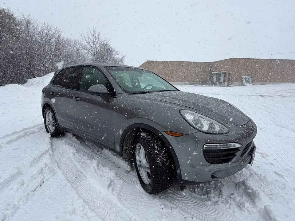 2011 Porsche 958 Cayenne - Image 7 of 20