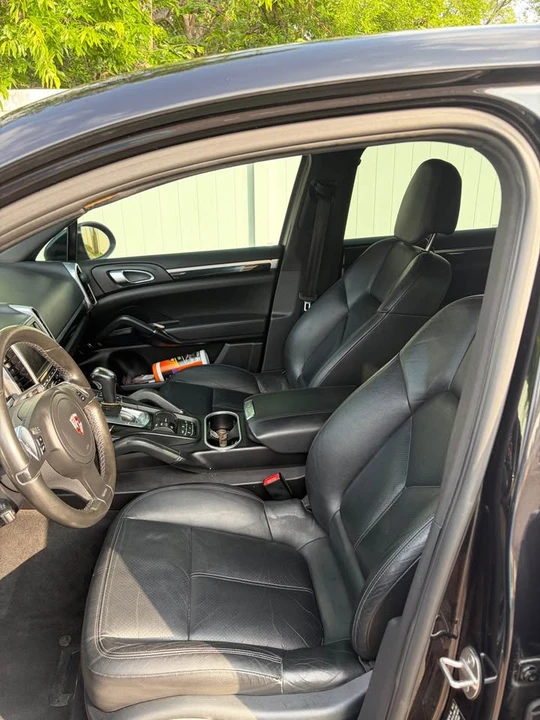 2011 Porsche 958 Cayenne - Image 6 of 10