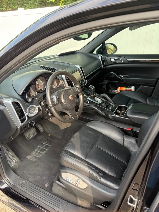 2011 Porsche 958 Cayenne - Image 5 of 10