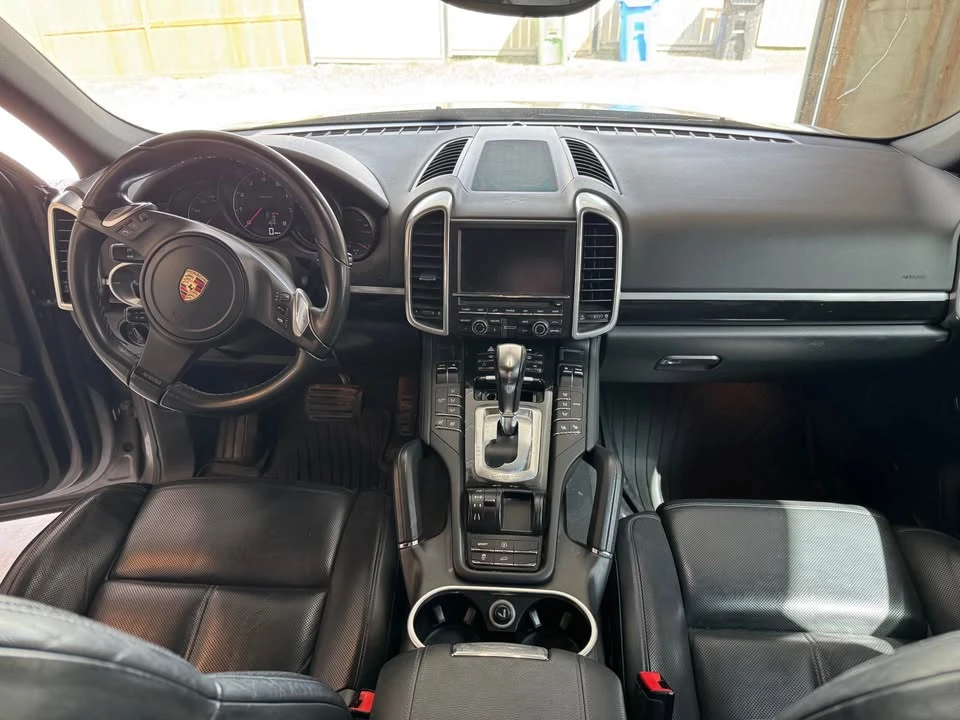 2011 Porsche 958 Cayenne - Image 9 of 13
