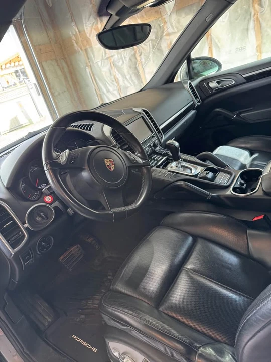 2011 Porsche 958 Cayenne - Image 7 of 13
