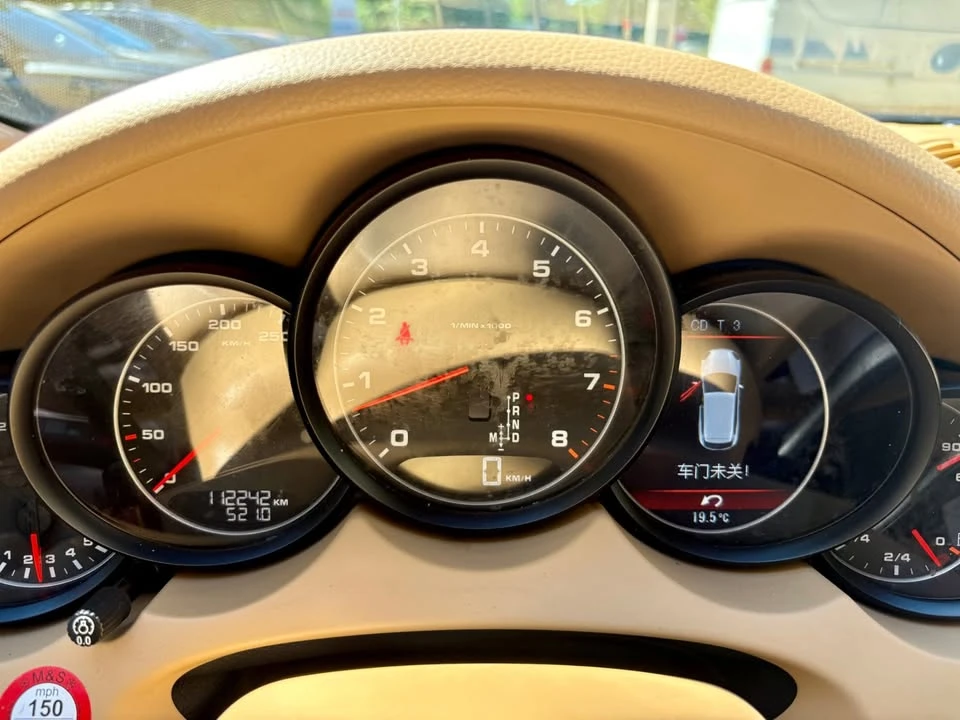 2011 Porsche 958 Cayenne - Image 11 of 20
