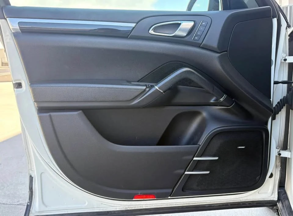 2011 Porsche 958 Cayenne - Image 13 of 15