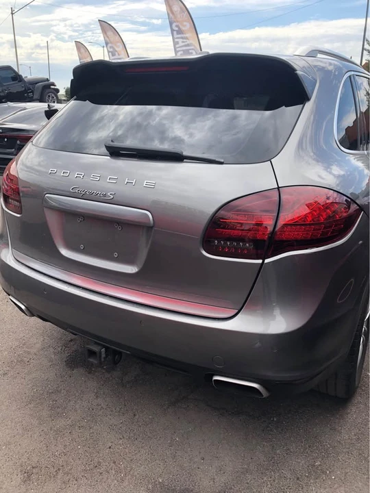 2011 Porsche 958 Cayenne - Image 2 of 6