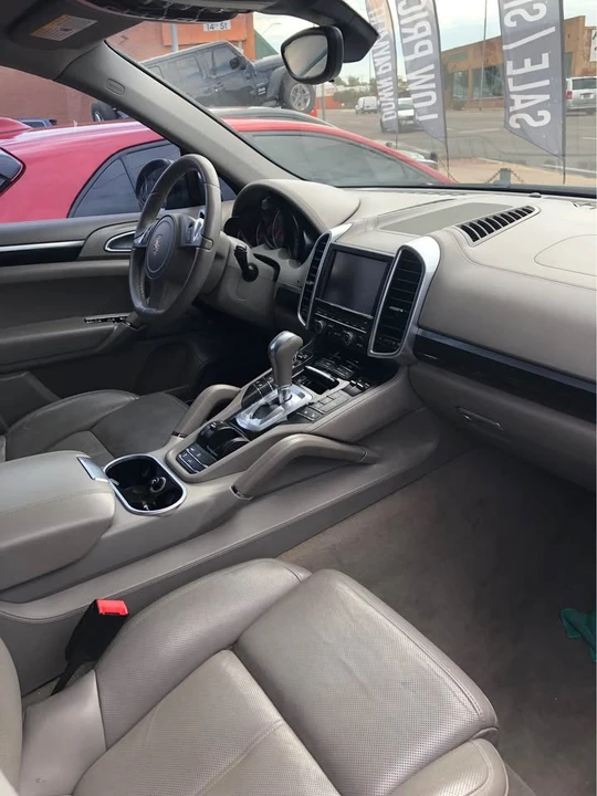 2011 Porsche 958 Cayenne - Image 3 of 6