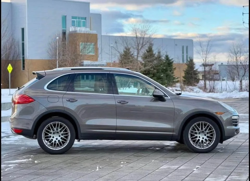 2011 Porsche 958 Cayenne - Image 5 of 6