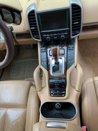 2011 Porsche 958 Cayenne S - Image 20 of 21