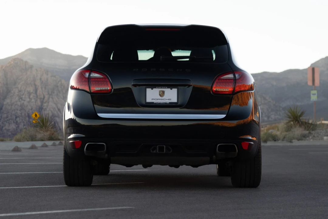 2011 Porsche 958 Cayenne - Image 18 of 31