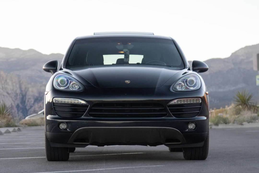 2011 Porsche 958 Cayenne - Image 9 of 31