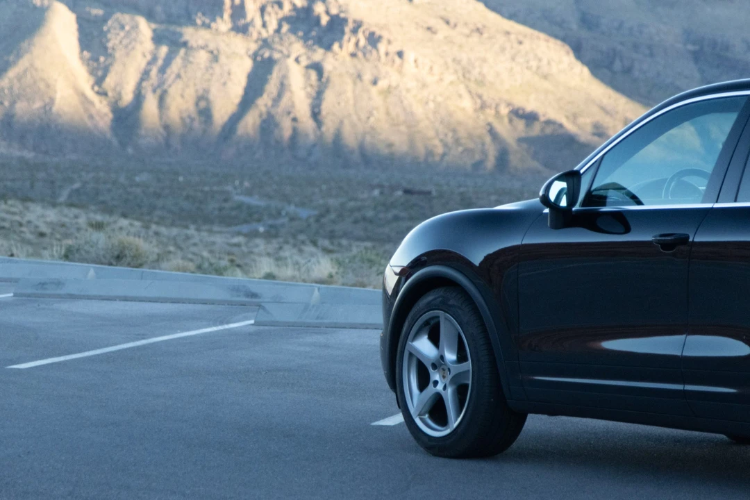 2011 Porsche 958 Cayenne - Image 28 of 31