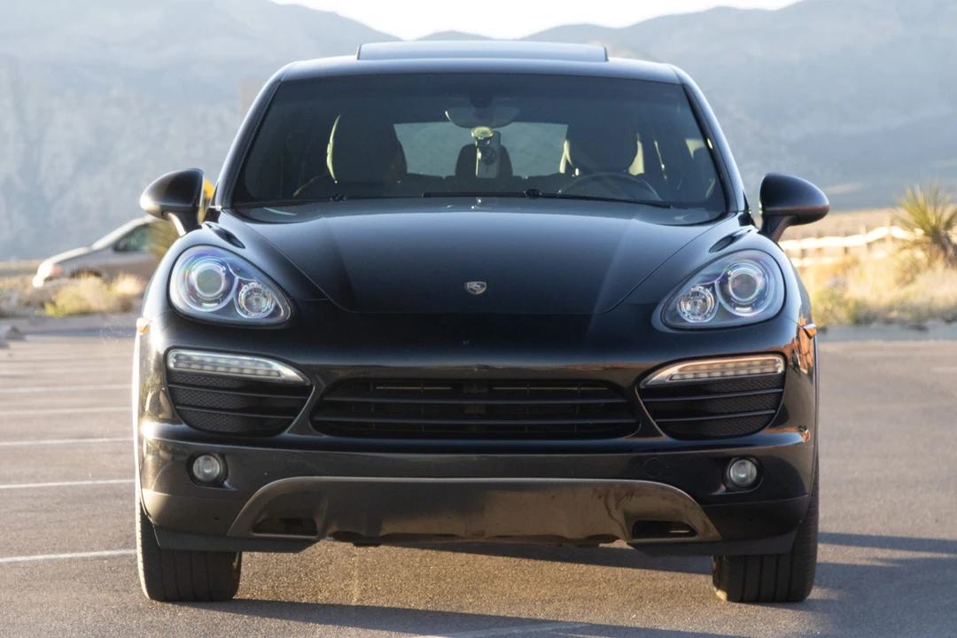 2011 Porsche 958 Cayenne - Image 8 of 31