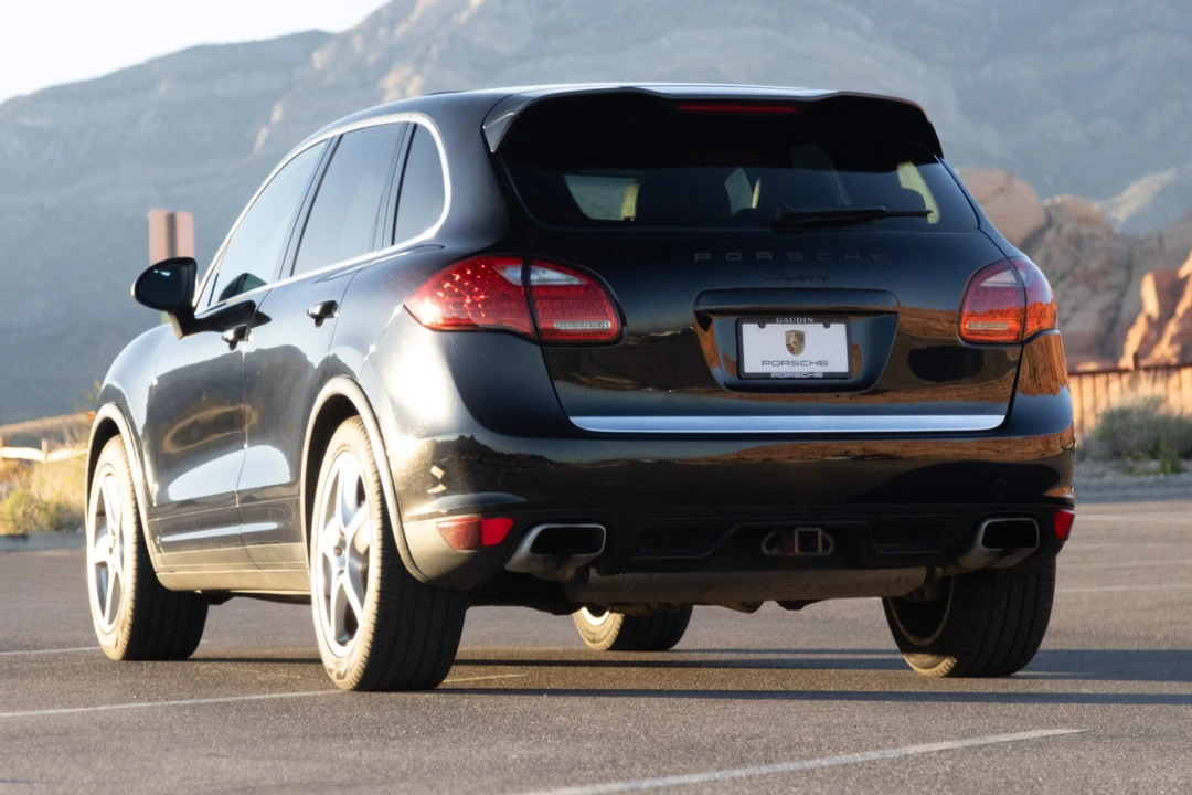 2011 Porsche 958 Cayenne - Image 17 of 31