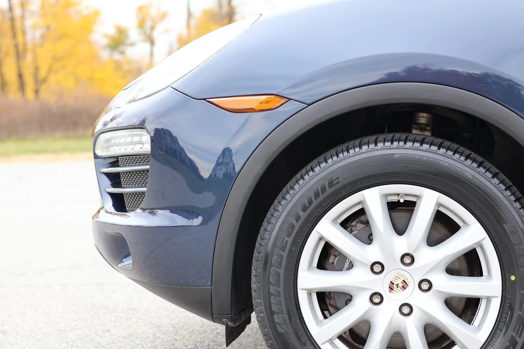 2011 Porsche 958 Cayenne - Image 22 of 31