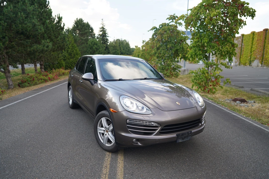 2011 Porsche 958 Cayenne - Image 29 of 31