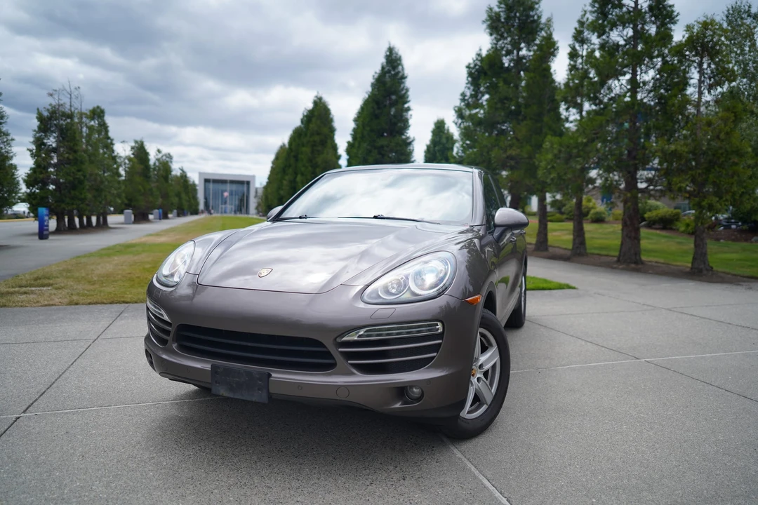 2011 Porsche 958 Cayenne - Image 10 of 31