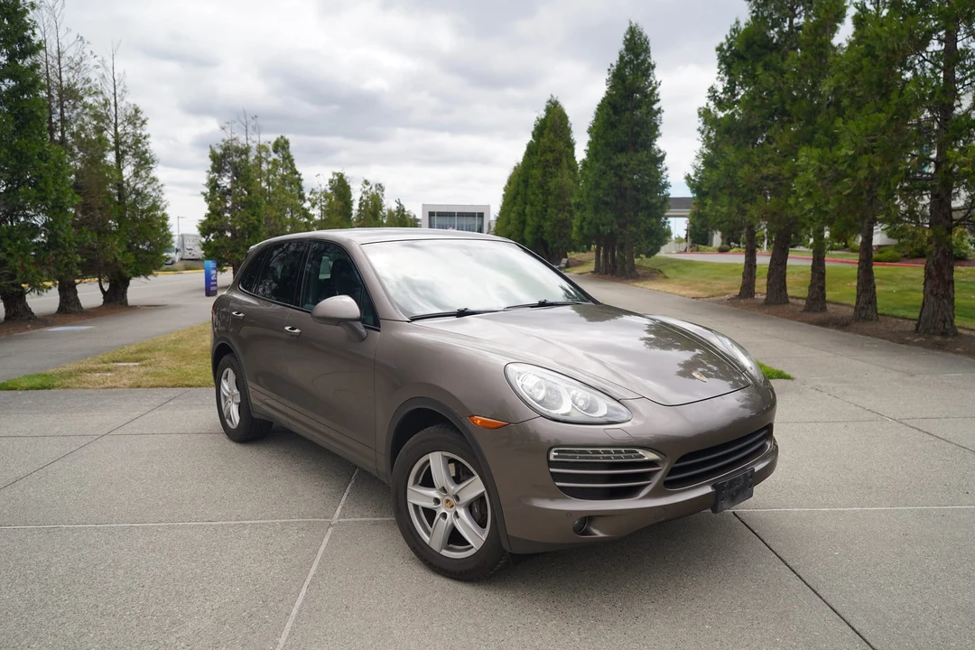 2011 Porsche 958 Cayenne - Image 15 of 31