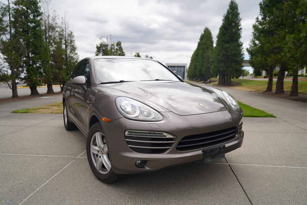 2011 Porsche 958 Cayenne - Image 13 of 31