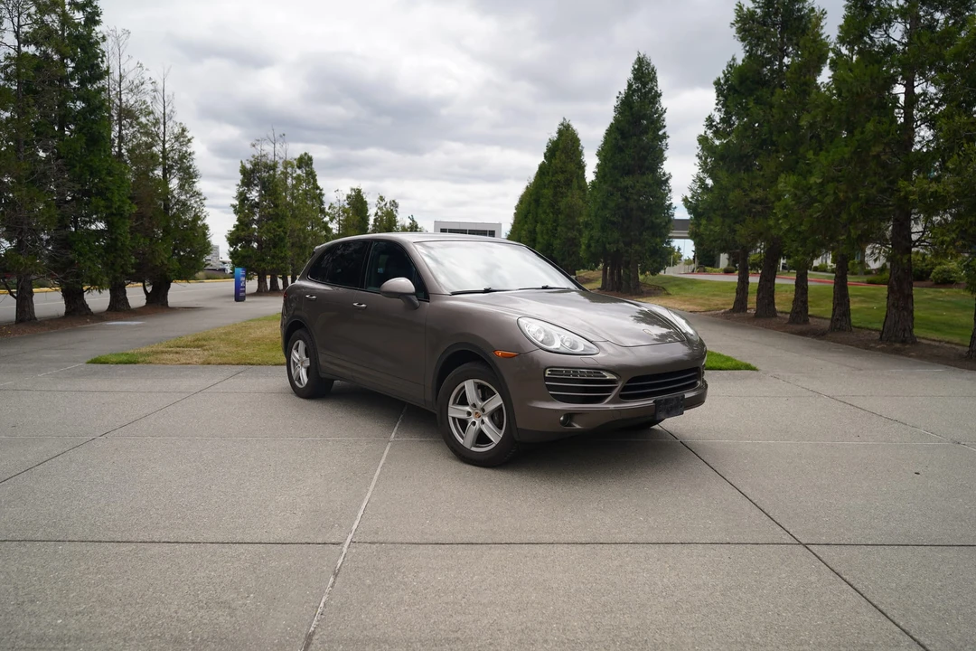 2011 Porsche 958 Cayenne - Image 16 of 31