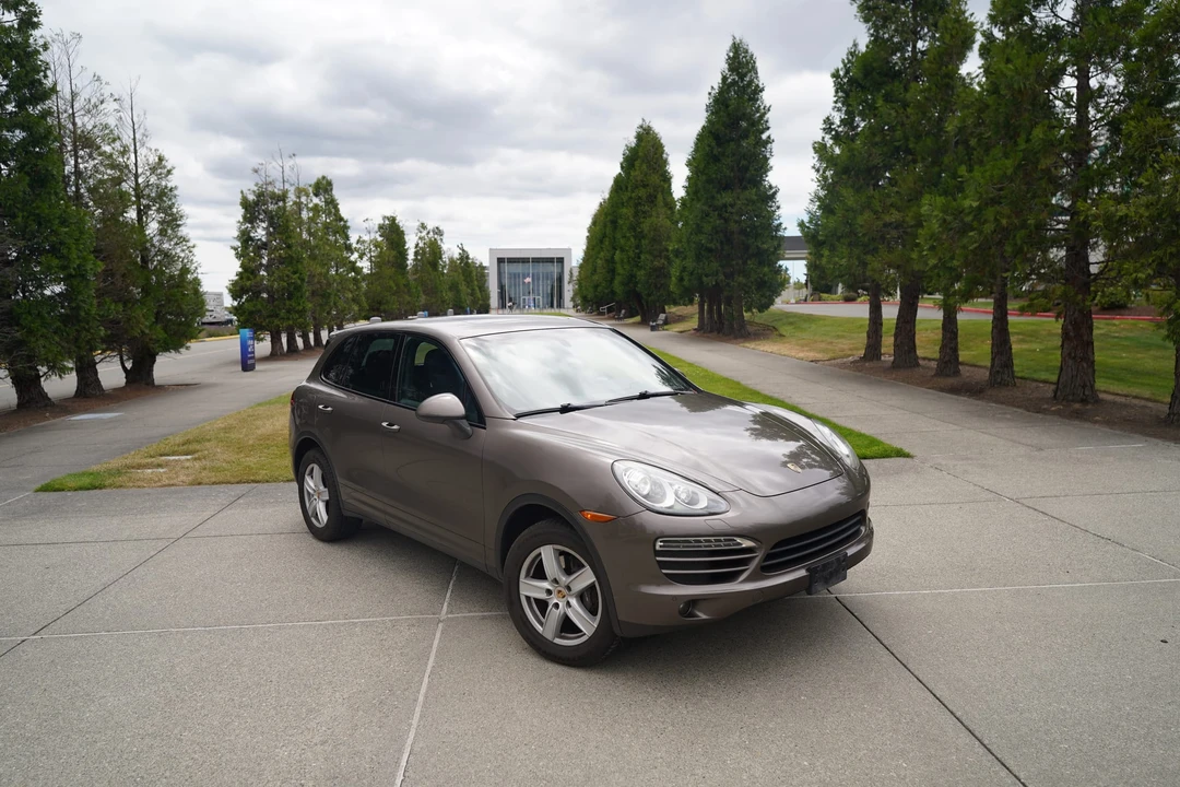 2011 Porsche 958 Cayenne - Image 17 of 31