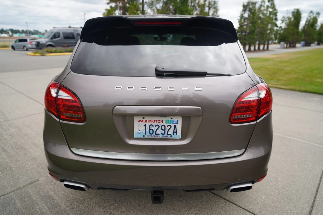 2011 Porsche 958 Cayenne - Image 23 of 31