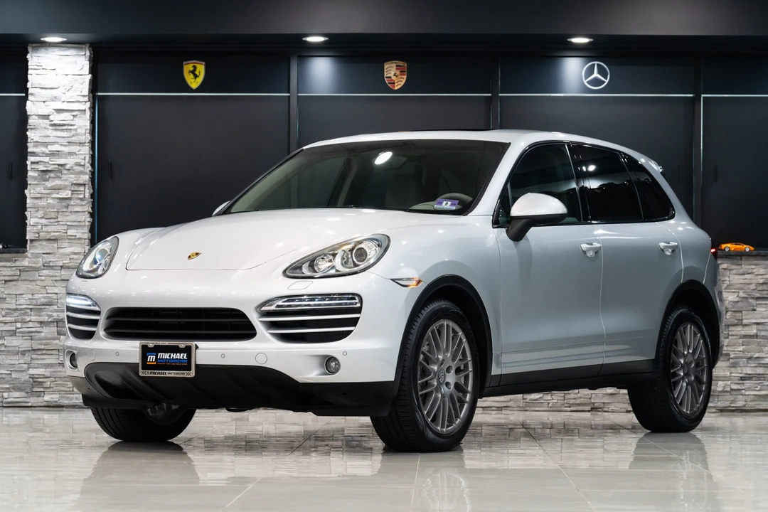 2011 Porsche 958 Cayenne - Image 12 of 31