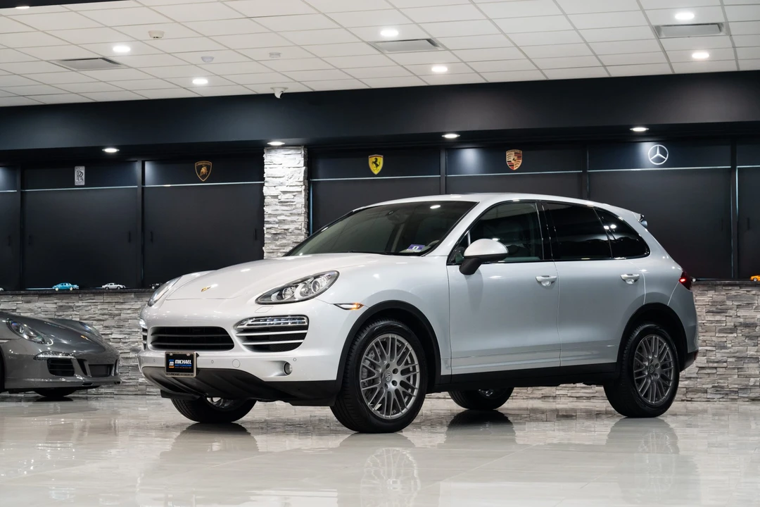 2011 Porsche 958 Cayenne - Image 15 of 31