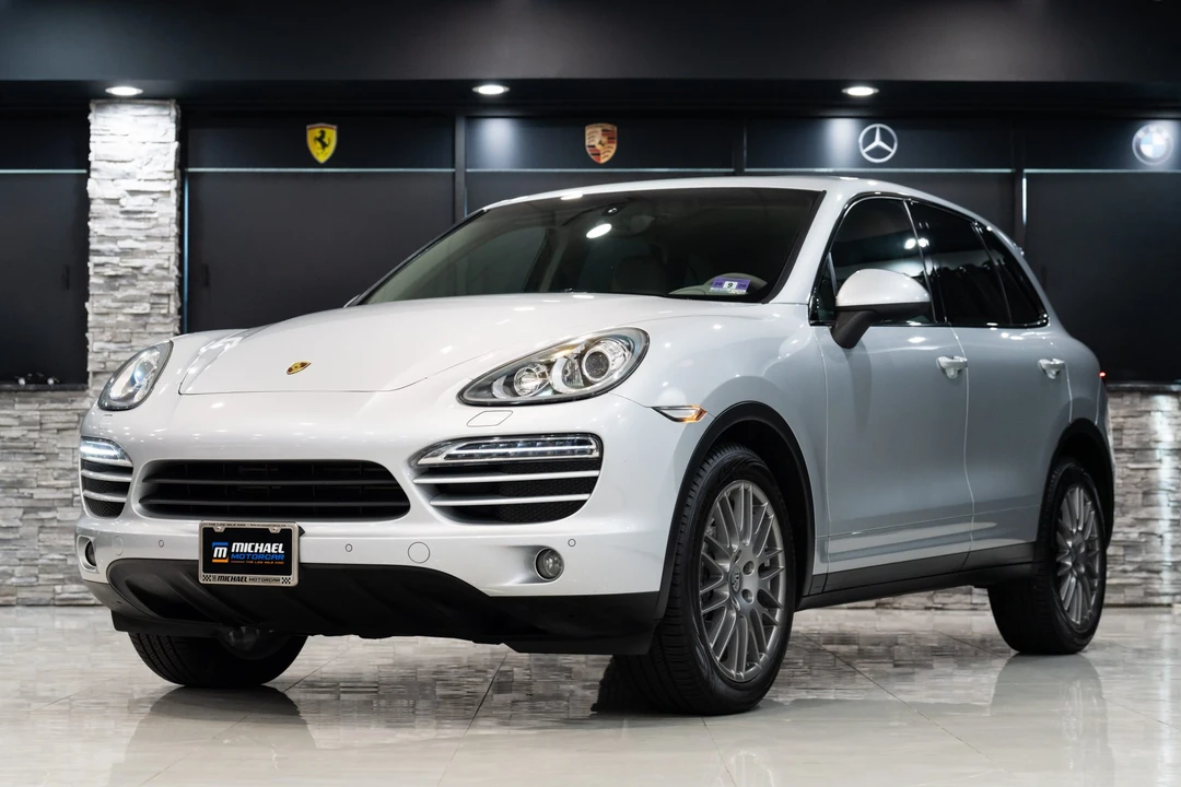 2011 Porsche 958 Cayenne - Image 9 of 31