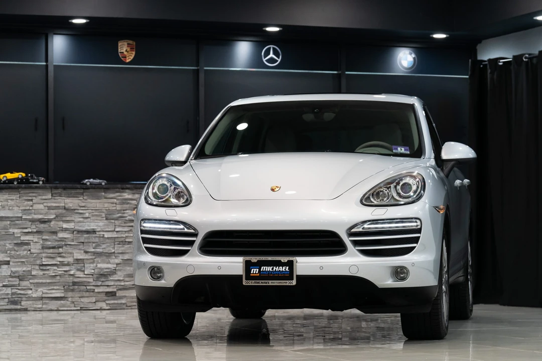 2011 Porsche 958 Cayenne - Image 3 of 31