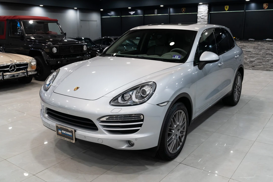 2011 Porsche 958 Cayenne - Image 7 of 31
