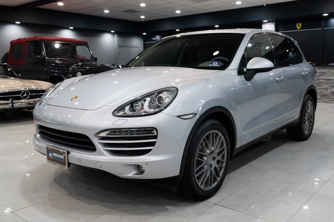 2011 Porsche 958 Cayenne - Image 8 of 31