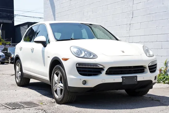 2011 Porsche Cayenne S Hybrid