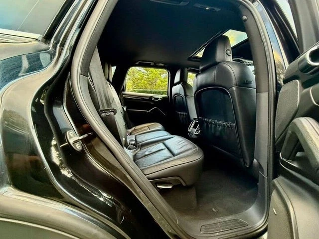 2011 Porsche 958 Cayenne - Image 17 of 20