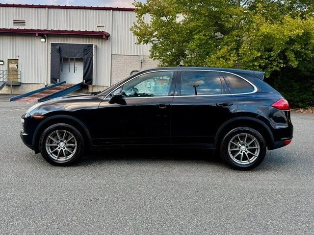 2011 Porsche 958 Cayenne - Image 3 of 20