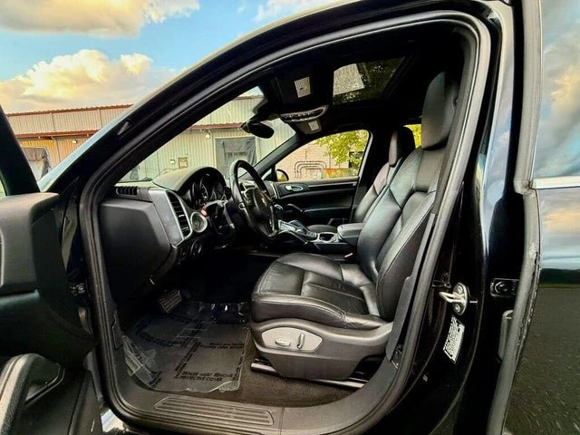 2011 Porsche 958 Cayenne - Image 11 of 20