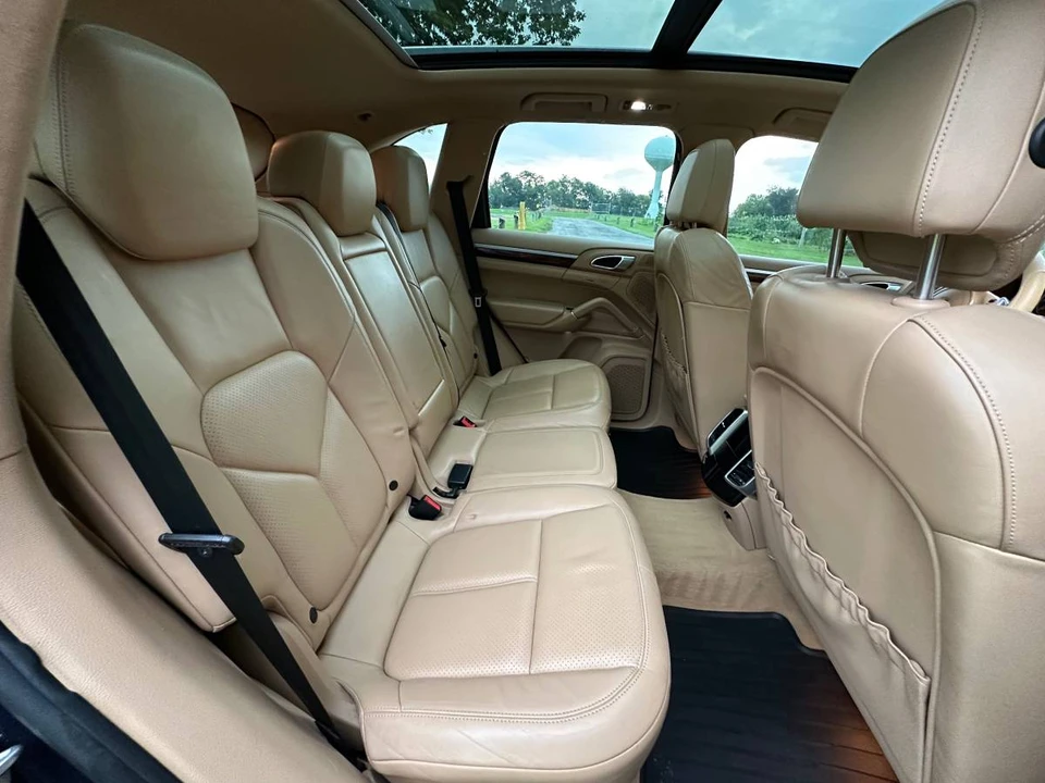 2011 Porsche 958 Cayenne - Image 11 of 19