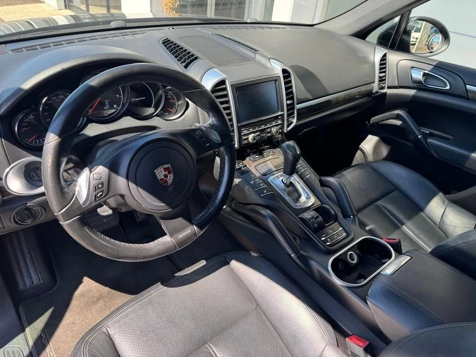 2011 Porsche 958 Cayenne - Image 12 of 20