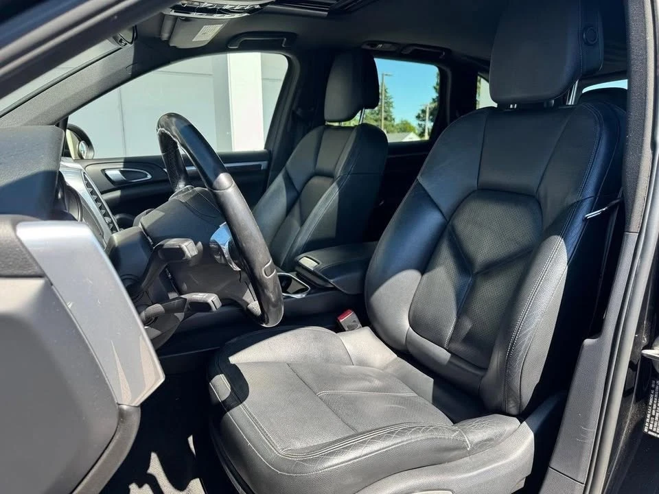 2011 Porsche 958 Cayenne - Image 11 of 20