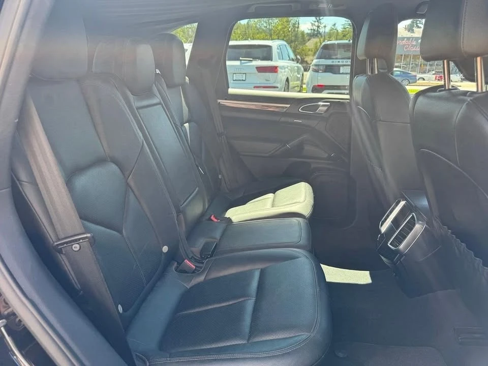 2011 Porsche 958 Cayenne - Image 16 of 20