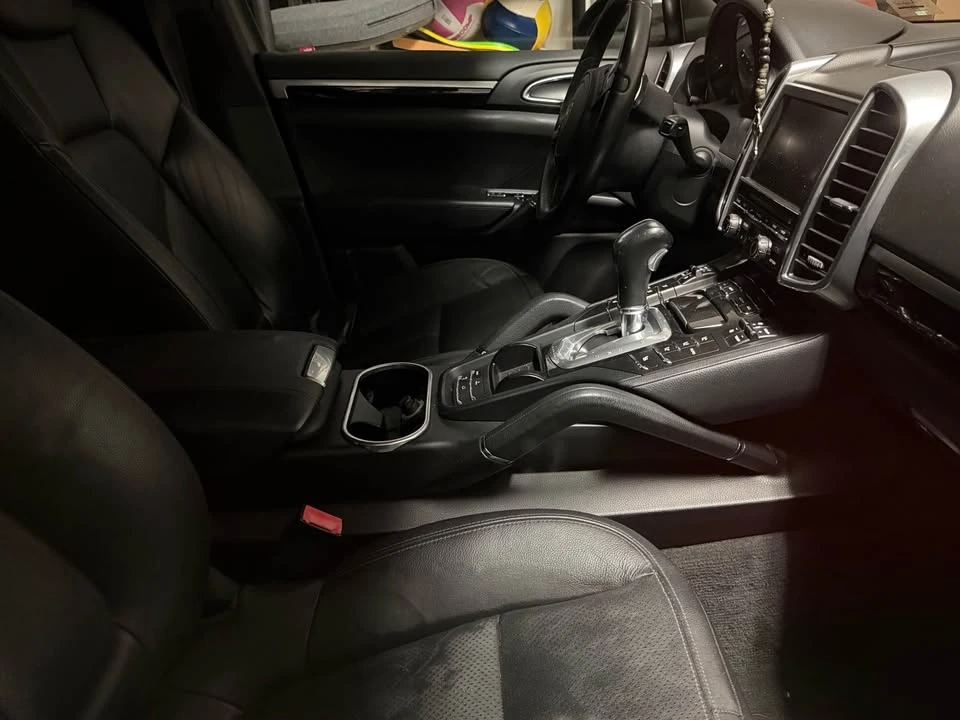 2011 Porsche 958 Cayenne - Image 11 of 11