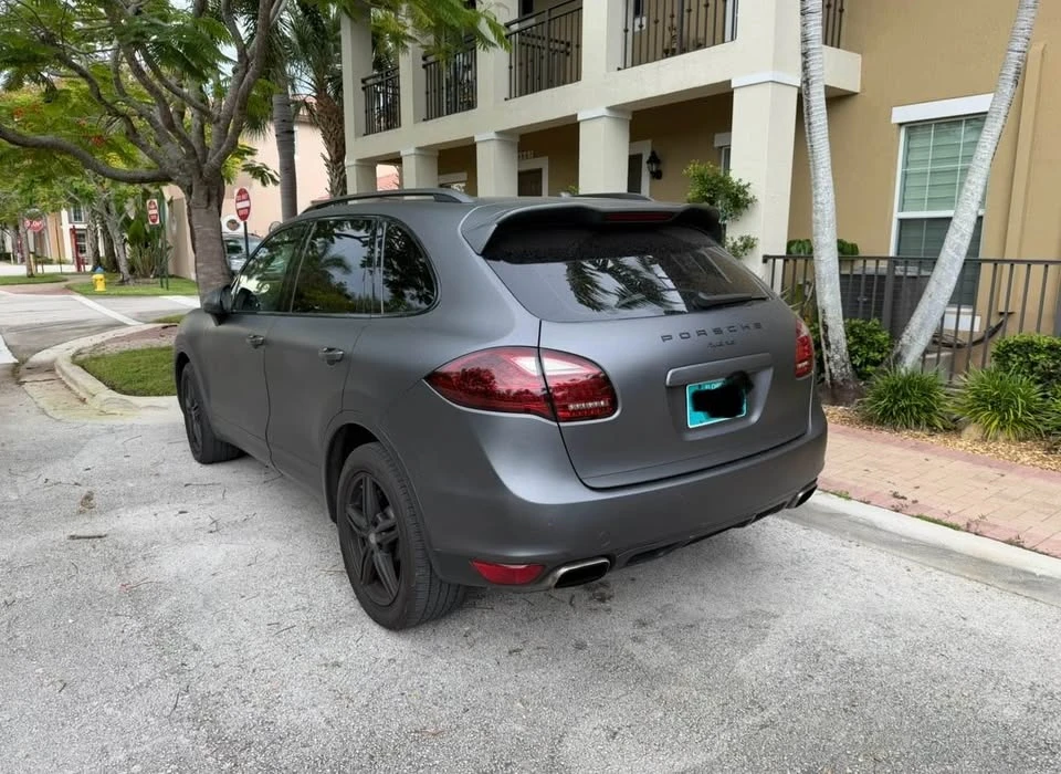 2011 Porsche 958 Cayenne - Image 3 of 11