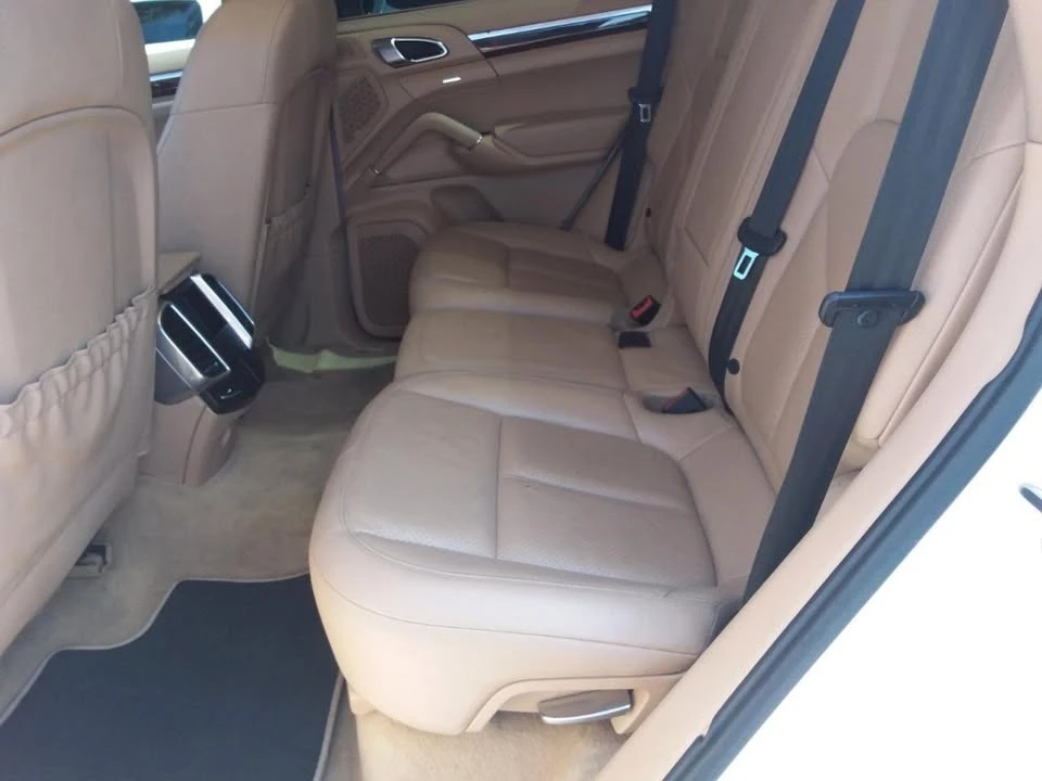 2011 Porsche 958 Cayenne - Image 16 of 20