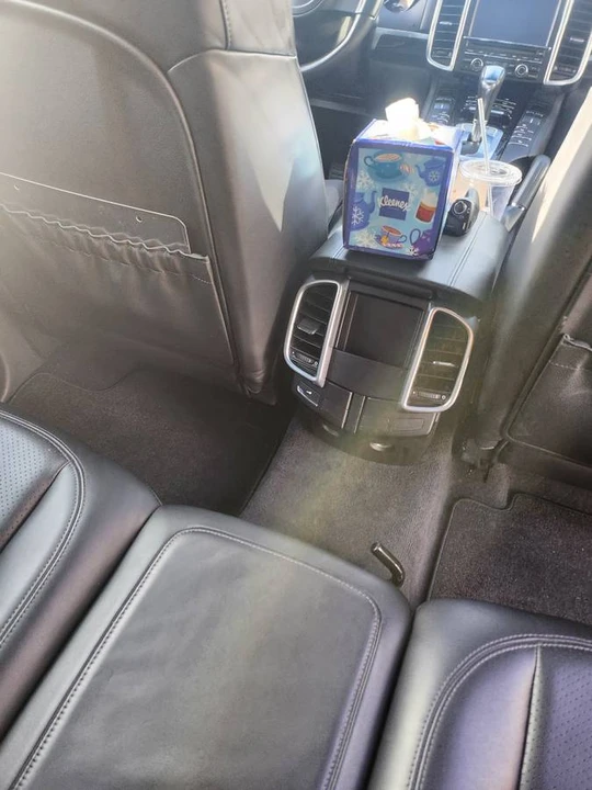 2011 Porsche 958 Cayenne - Image 9 of 9