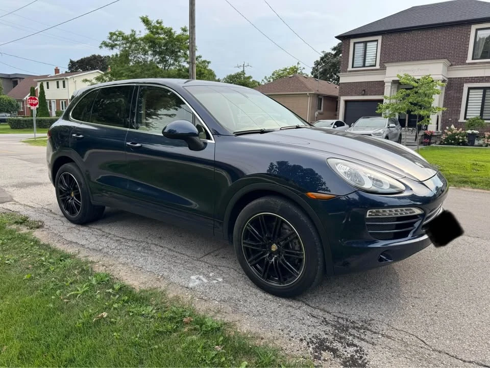 2011 Porsche 958 Cayenne - Image 13 of 14