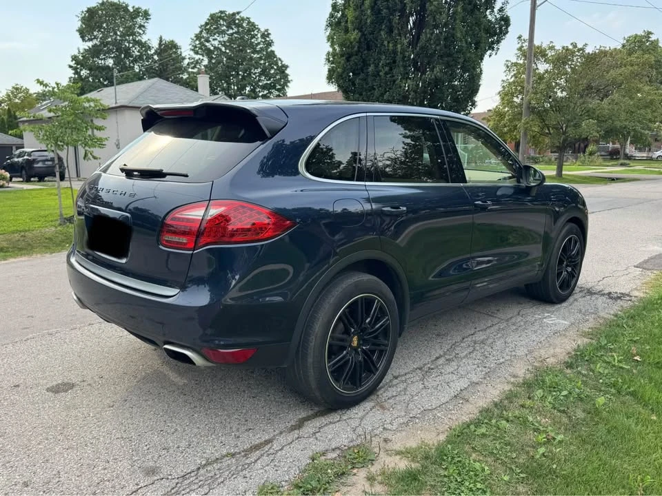 2011 Porsche 958 Cayenne - Image 3 of 14