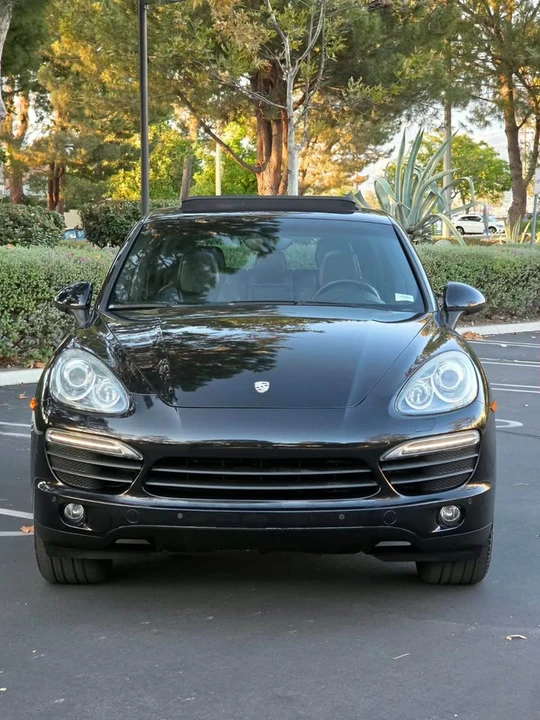 2011 Porsche 958 Cayenne - Image 4 of 20